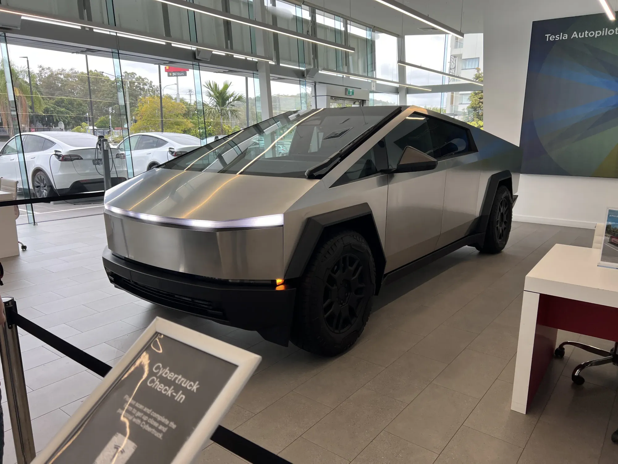 Tesla Cybertruck Faces Major Recall in the US